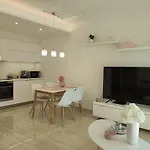 Carbona Emdona Luxury
