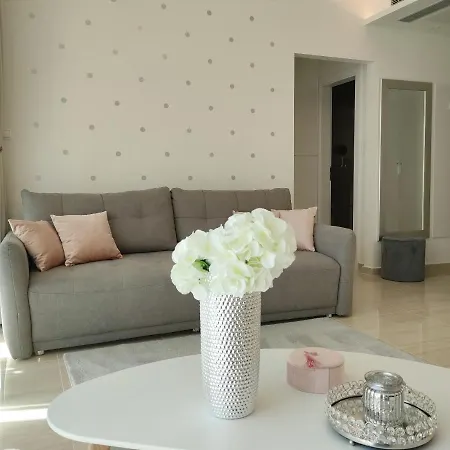 Hotel de apartamente Carbona Emdona Luxury Hévíz