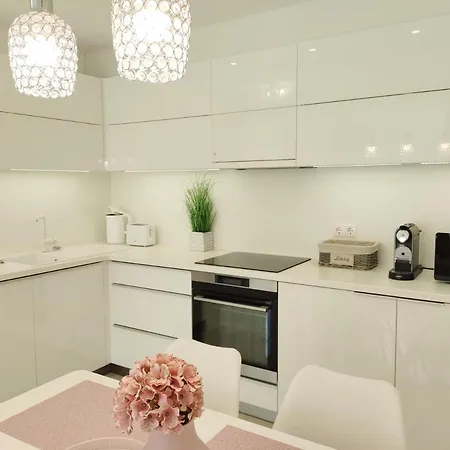 Carbona Emdona Luxury Hotel de apartamente
