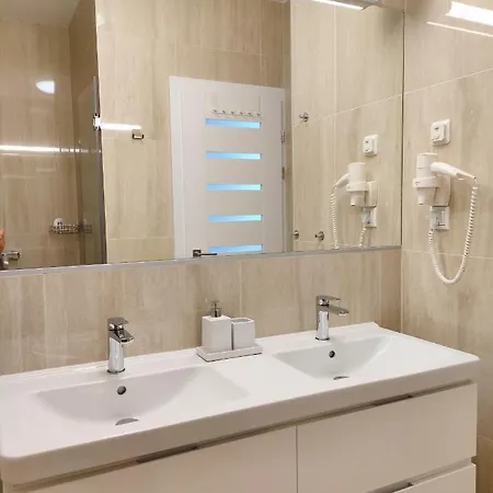 Hotel de apartamente Carbona Emdona Luxury Hévíz