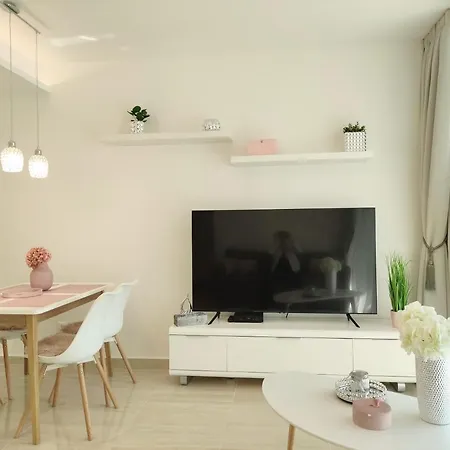 Carbona Emdona Luxury Hotel de apartamente