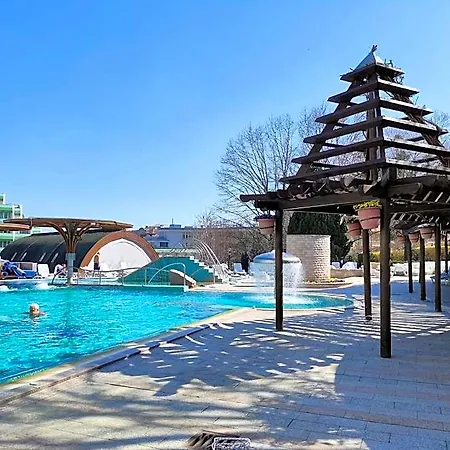 Carbona Emdona Luxury Hotel apartamentowy Héviz
