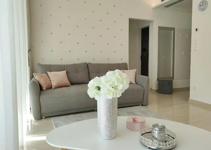 아파트호텔 Carbona Emdona Luxury Hévíz