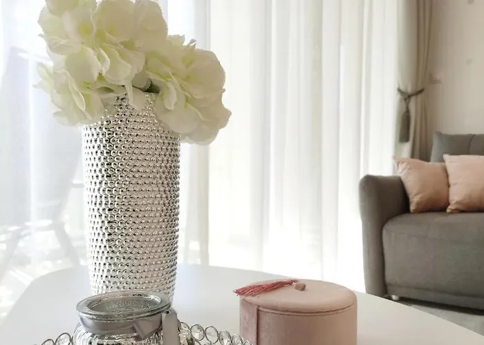 Carbona Emdona Luxury 아파트호텔 Hévíz