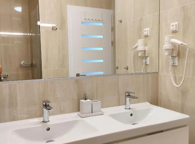 아파트호텔 Carbona Emdona Luxury Hévíz
