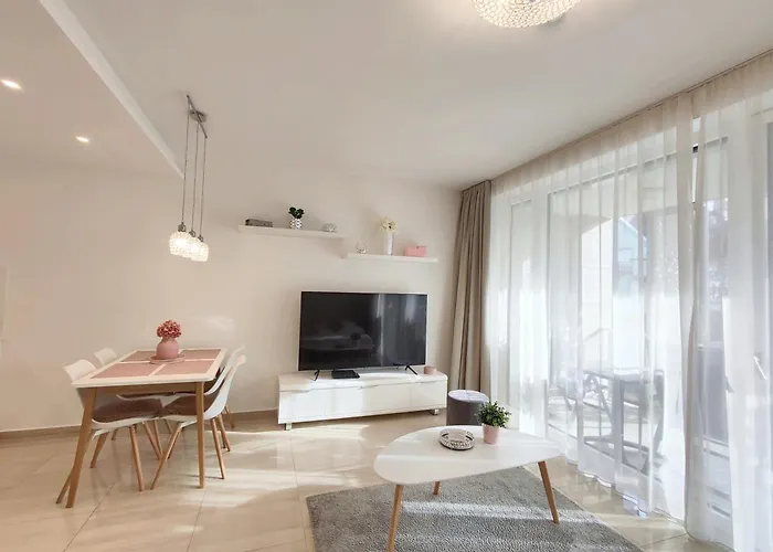 Carbona Emdona Luxury Hévíz